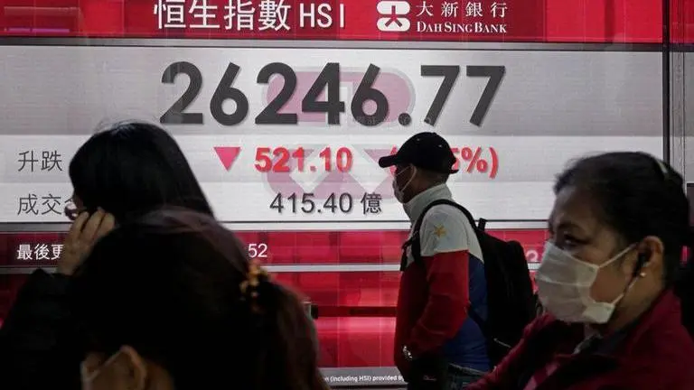 Asian shares drop as virus fears grip markets again