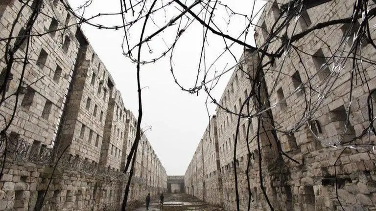 New York's museum slated up the river and through the wall at Sing Sing New York's museum slated up the river and through the wall at Sing Sing