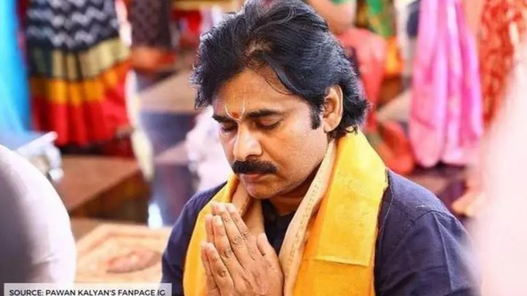 Pawan Kalyan's comeback film 'Vakeel Saab' is the most tweeted Telugu film of 2020 Pawan Kalyan