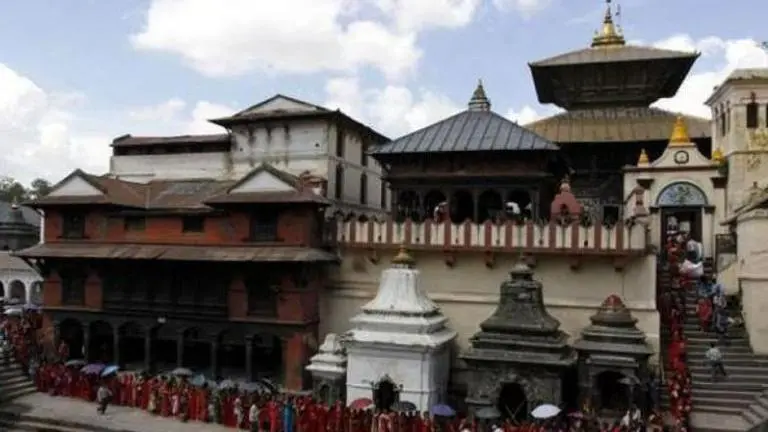 Nepal’s iconic Pashupatinath Temple opens with safety protocols after 9 months