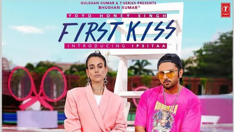 Honey Singh, Ipsitaa's new song 'First Kiss' crosses 10 million views, trends on YouTube Honey Singh, Ipsitaa's new song 'first Kiss' gains 10 million views, trends on YouTube