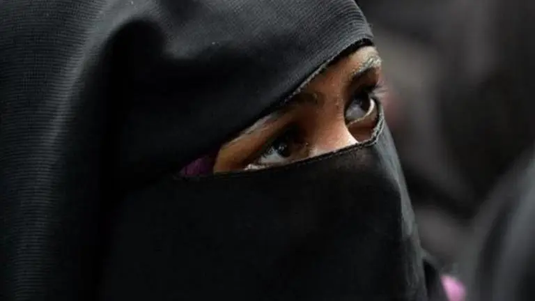 Delhi-based doctor arrested for giving 'triple talaq' to wife in Kalyanpuri triple talaq