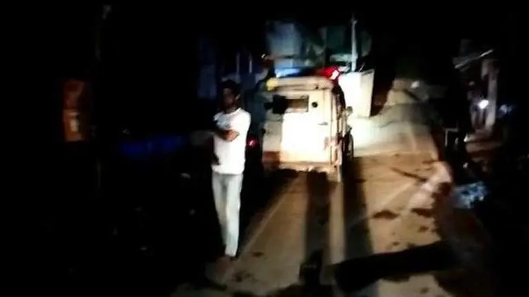 Terrorists lob grenade at police station in Jammu & Kashmir's Budgam; no injuries reported Jammu & Kashmir