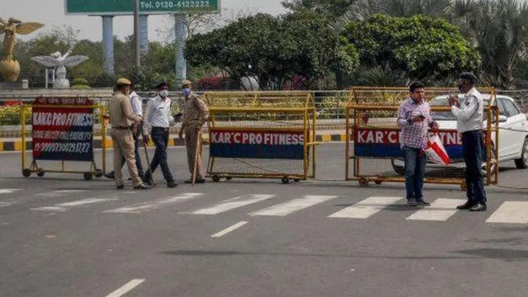 Noida on alert, police checks intensified after suspected terrorists held in Delhi