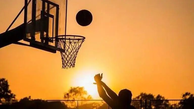 Johnson carries Grand Canyon past CS Bakersfield 64-61