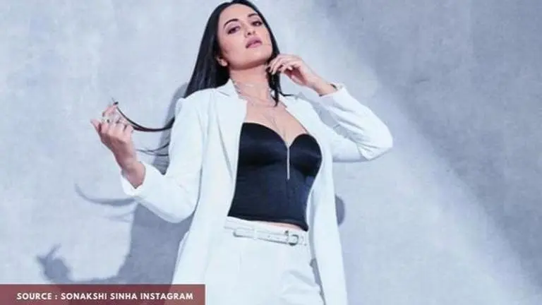 Sonakshi Sinha's most popular romantic songs from her movies; check it out Sonakshi Sinha