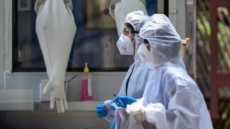 West Bengal doctors seek Chief Secy's help as COVID-19 cases rise among health workers West Bengal