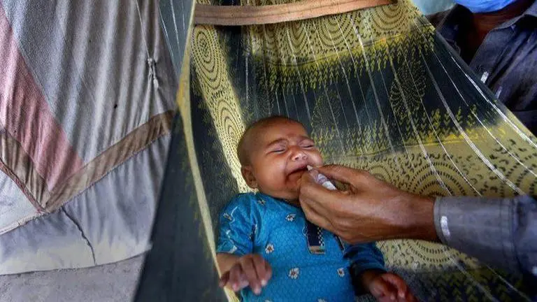 Pakistan launches anti-polio drive as COVID-19 cases decline