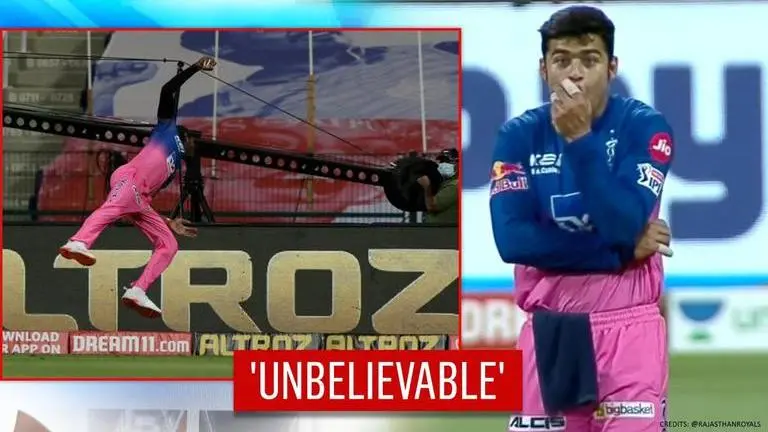 Jofra Archer stuns everyone with a single-handed catch to dismiss Ishan Kishan; Watch Jofra Archer