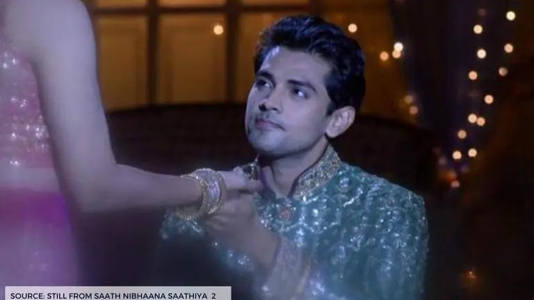 'Saath Nibhaana Saathiya 2' Written Update for Dec 9: Anant proposes to Radhika Saath Nibhaana Saathiya 2 written update