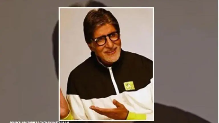 Amitabh Bachchan shares a BTS picture from 'KBC' sets; Ranveer Singh calls him 'King' Amitabh Bachchan
