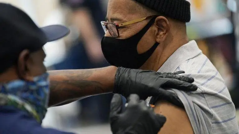 Venezuela begins COVID-19 vaccination campaign Venezuela begins COVID-19 vaccination campaign