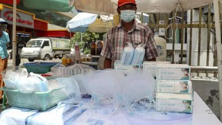 Mexico starts campaign urging employers to hire refugees Mexico starts campaign urging employers to hire refugees