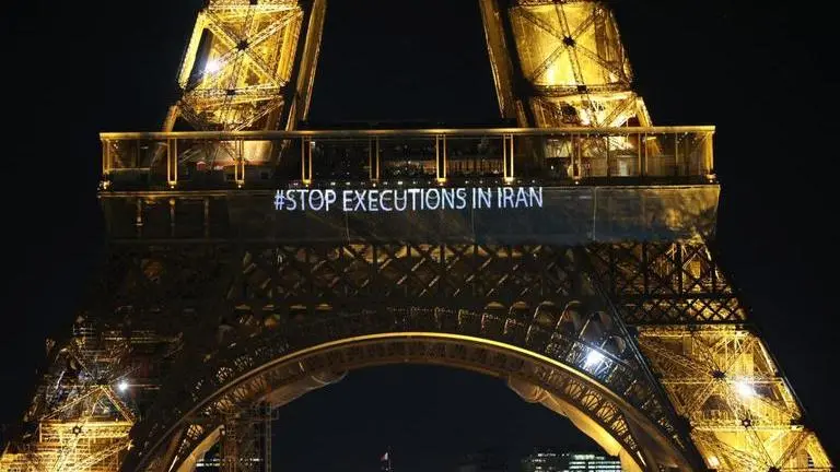 'Femme, Vie, Liberte': Eiffel Tower shines in solidarity with Iran's anti-hijab protests Eiffel Tower