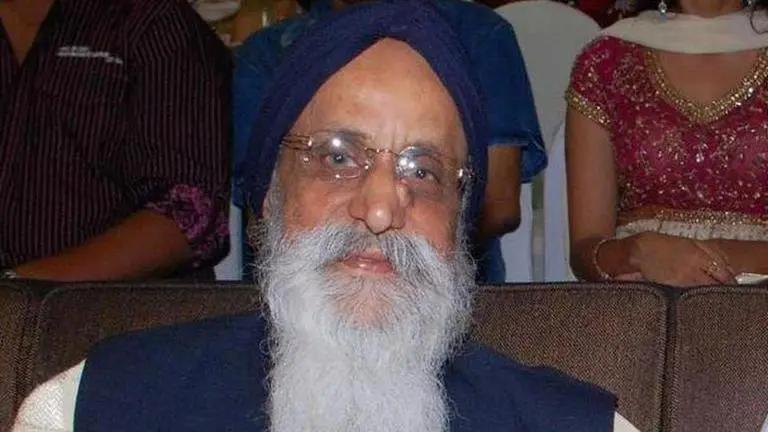 Lyricist Dev Kohli, who penned songs for Baazigar, Judwaa 2, passes away at 80 Dev Kohli