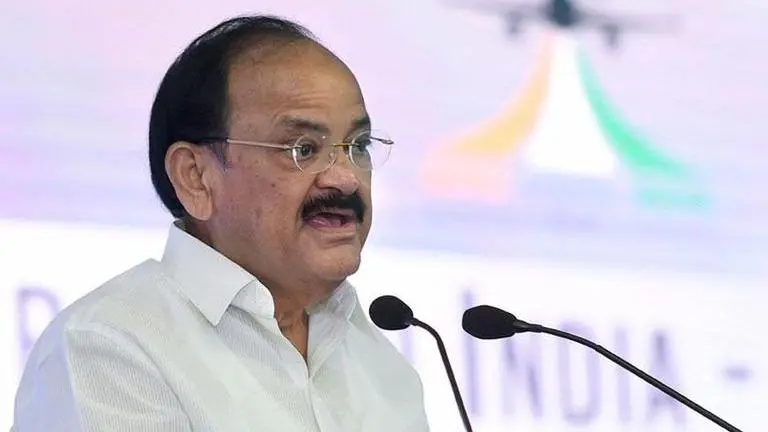Vice President Venkaiah Naidu arrives in Chhattisgarh to attend Indian Economic Association