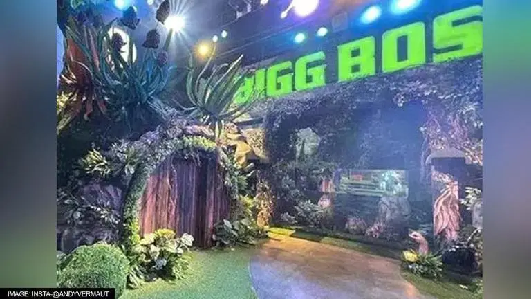Fire breaks out on sets of Bigg Boss in Mumbai; 4 fire engines rushed to spot Bigg Boss