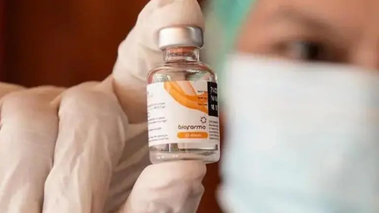 China claims Sinovac booster 94% potent against Omicron after 2 shots prove ineffective China