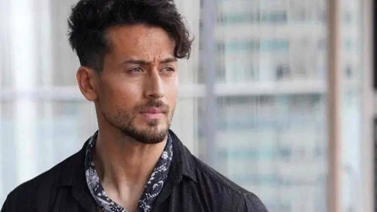 Tiger Shroff's fan recalls an old incident about former's humble nature