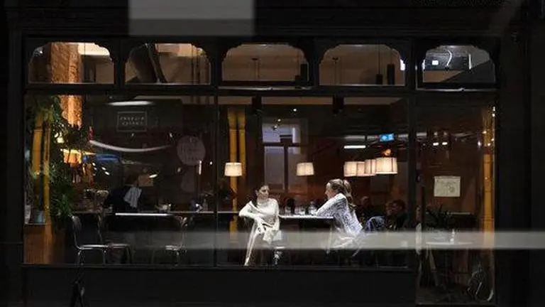 Xmas stockpiling, Brexit cause huge queues in Kent Xmas stockpiling, Brexit cause huge queues in Kent