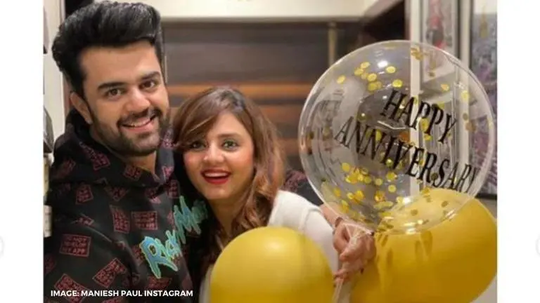 Maniesh Paul talks about his wife, says, 'I am where I am only because of her' Maniesh Paul