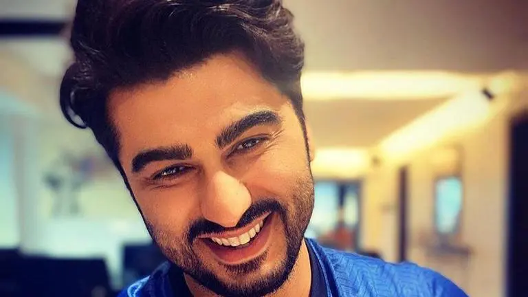 Arjun Kapoor resumes work, shares glimpse of precautionary measures adopted in film city Arjun Kapoor resumes work, shares glimpse of precautionary measures adopted in film city