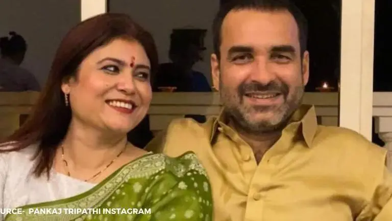 Pankaj Tripathi Posts A Gleeful Selfie With Wife Mridula; Fans Praise The Couple Pankaj Tripathi