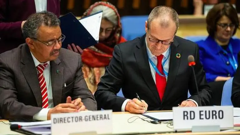 WHO warns against 'very significant' COVID-19 resurgence in Europe WHO