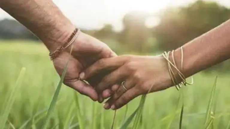 Following Seema Haider's suit, Sri Lankan woman finds love in India Sri Lankan women finds love in India.