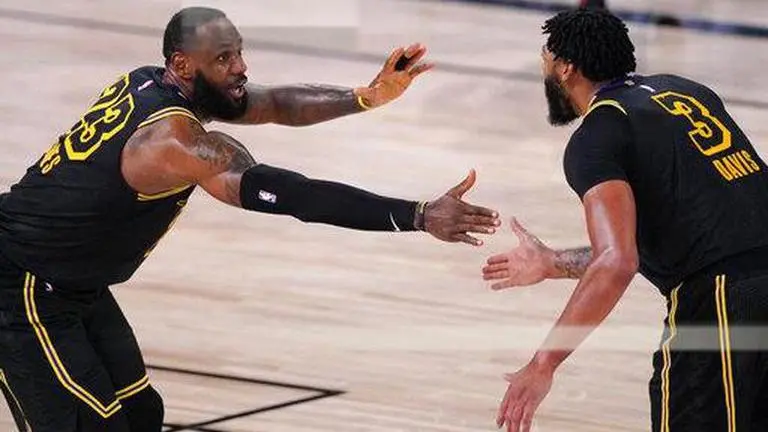 James & Davis help Lakers ties series with Rockets James & Davis help Lakers ties series with Rockets