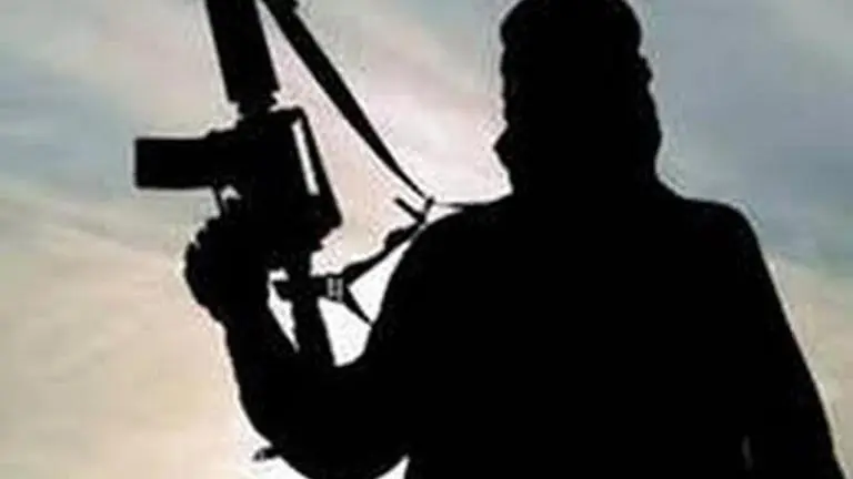Two militant associates held in Jammu & Kashmir's Pulwama