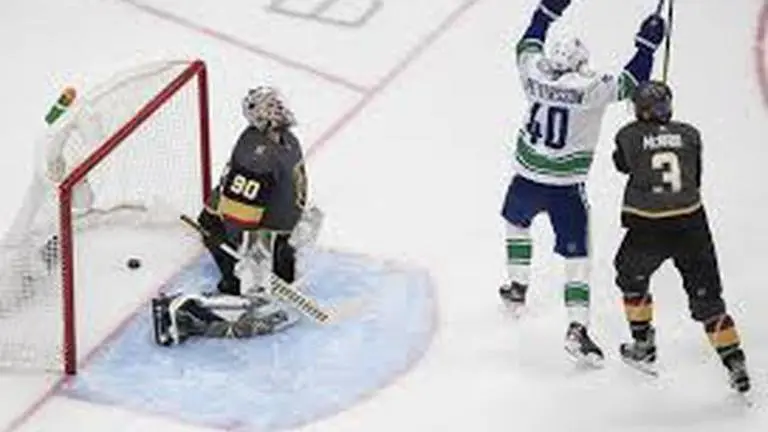 Canucks beat Golden Knights 2-1 in Game 5, avoid elimination