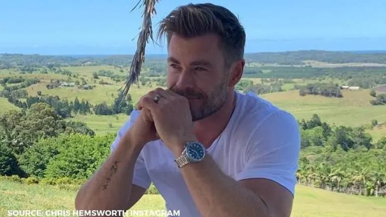Chris Hemsworth says 'he also likes flying' as he watches his six year old ride a horse Chris Hemsworth