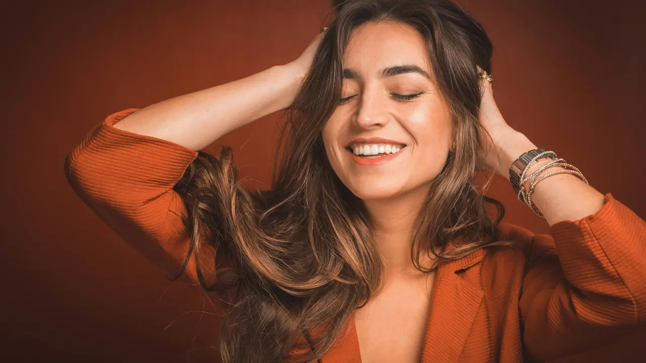 Representative picture of healthy hair