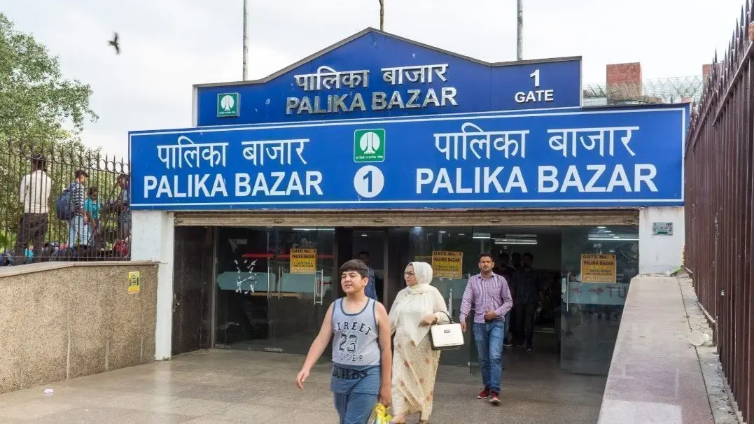 Police Find Mobile Network Jammer in Delhi's Palika Bazaar BMC Plans For Delhi's Palika Bazaar-like Underground Markets in Mumbai