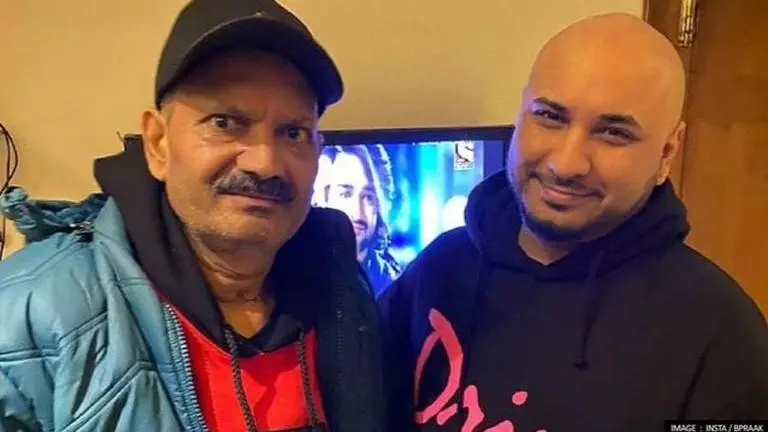 Singer B Praak mourns father's demise, shares he feels 'numb and lost' B Praak