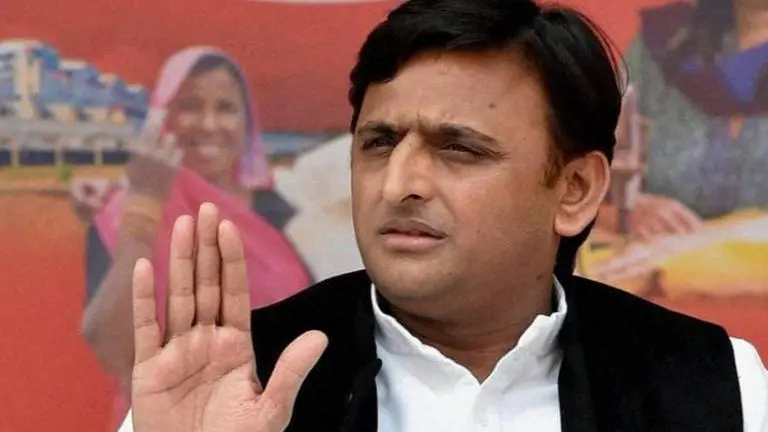 Akhilesh dares BJP to take back his security cover