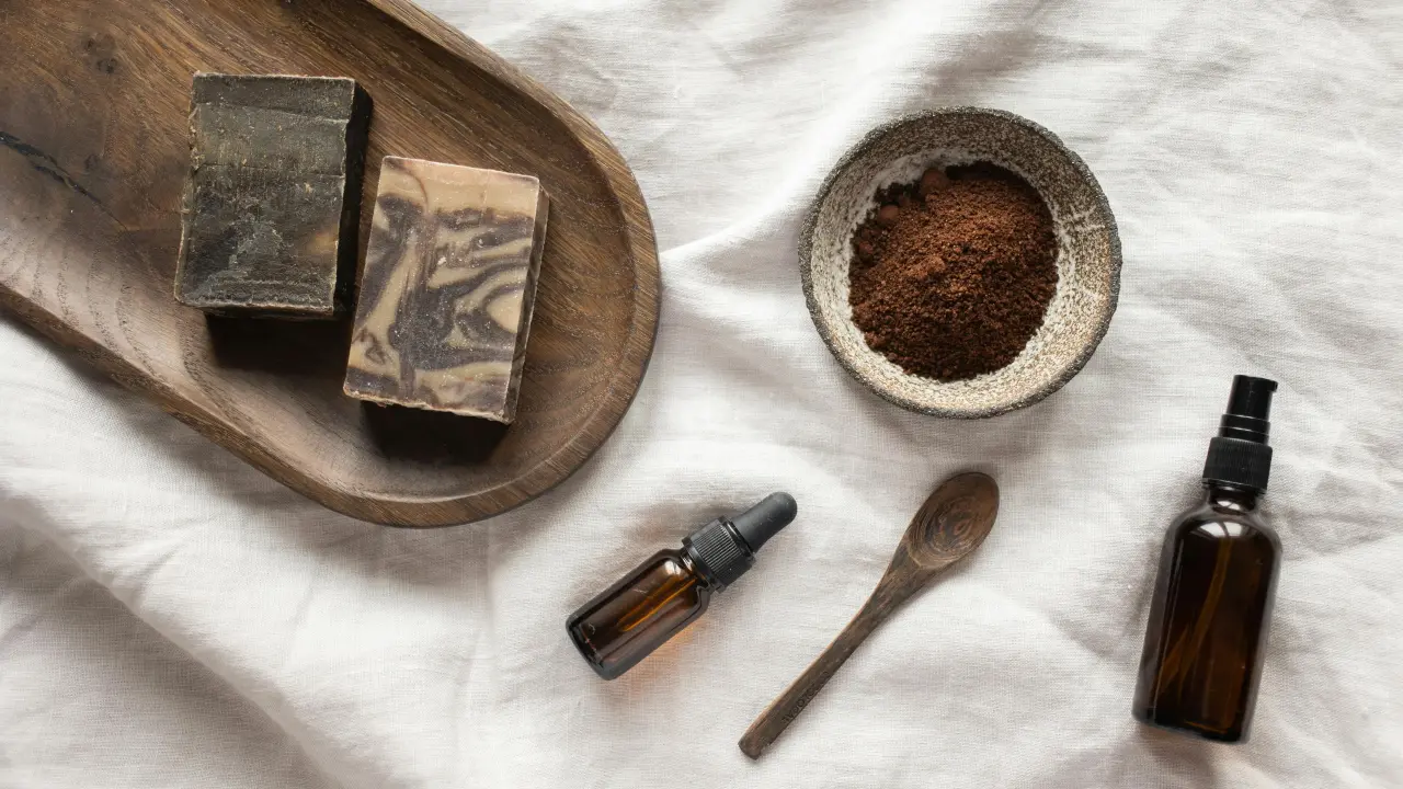 DIY Coffee Scrub To Get Soft, Supple And Glowing Skin Coffee scrub for glowing skin