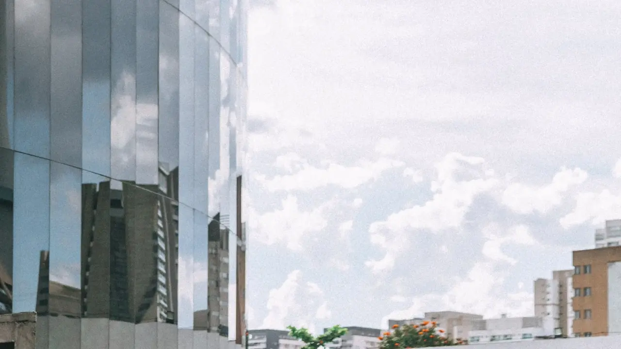 India's largest occupier markets have seen strong demand for office space, primarily driven by the establishment of Global Capability Centres (GCC), while rental levels have remained stable as landlords focus on increasing occupancy.