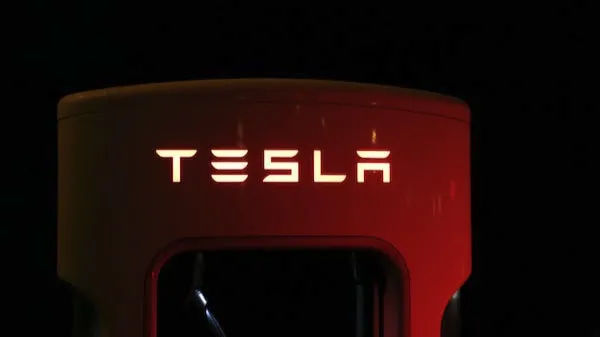 Swedish Transport Regulator Launches Probe On Tesla Suspension Failures ...