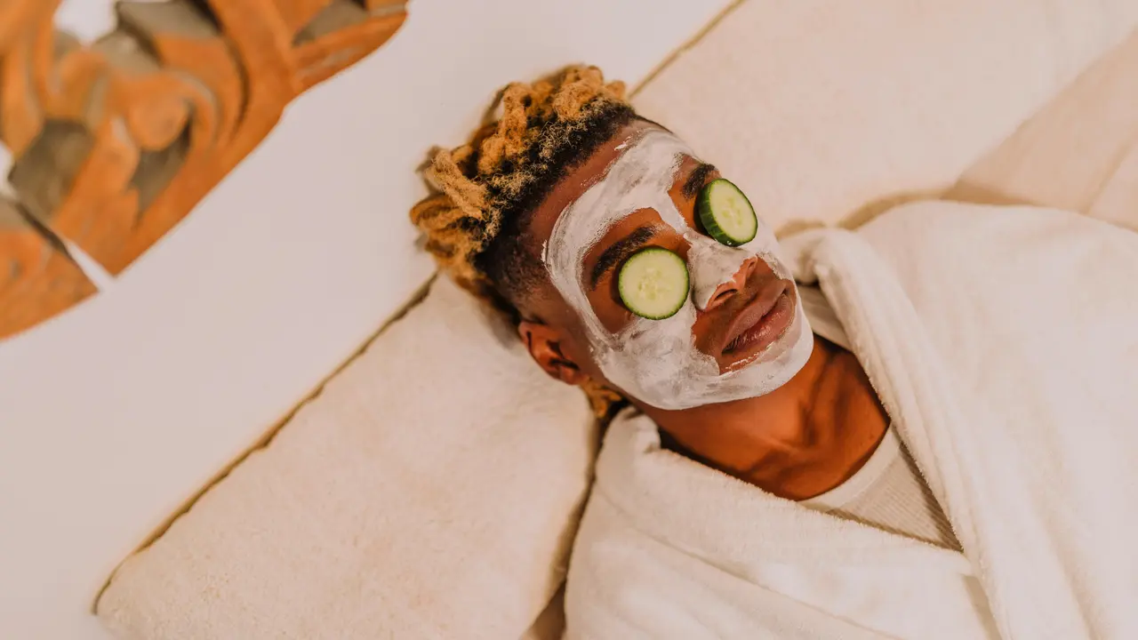 Are Dark Circles Your Enemy? Home Remedies To Get Rid Of Them Home remedies to get rid of dark circles