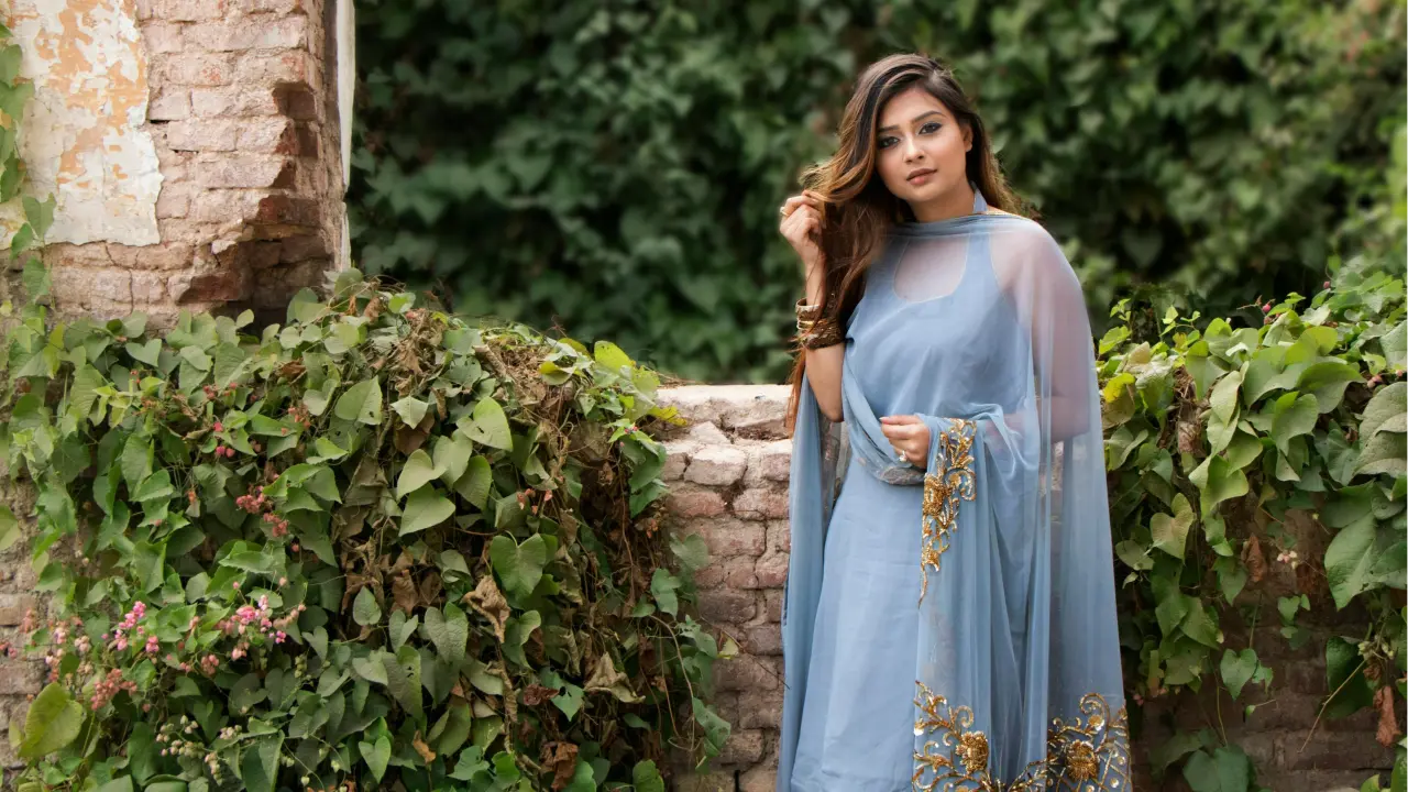 Upgrade Your Summer Wardrobe With These Salwar Suit Types To Stay Cool, Comfy And Stylish Salwar kameez