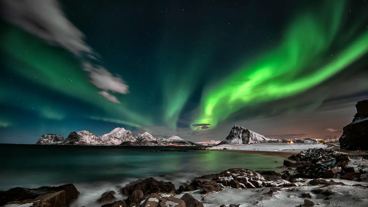 Best Places To Witness The Northern Lights For Astrophiles Northern lights