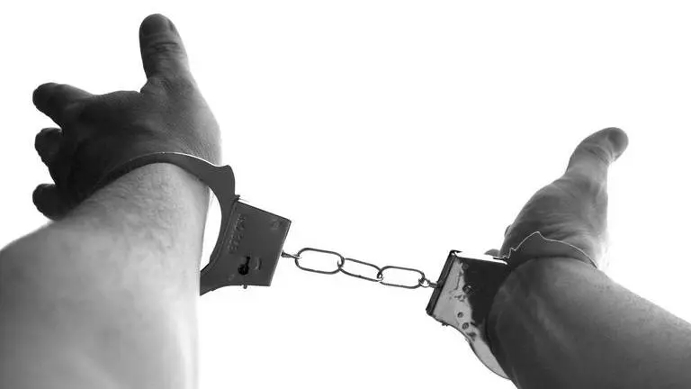 Karnataka: School principal booked under POCSO for allegedly raping 10-year-old girl Handcuffs