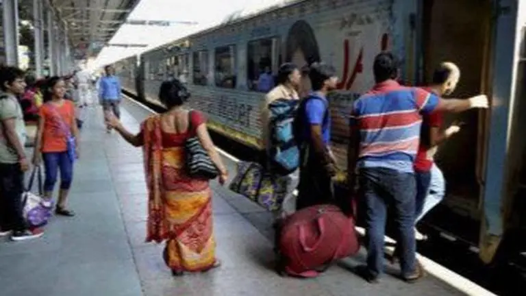 Indian Railways announces list of Holi Special Trains, check details here Holi 2023