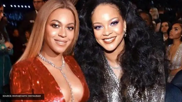 Rihanna and Beyonce's adorable throwback picture will definitely put a smile on your face Rihanna