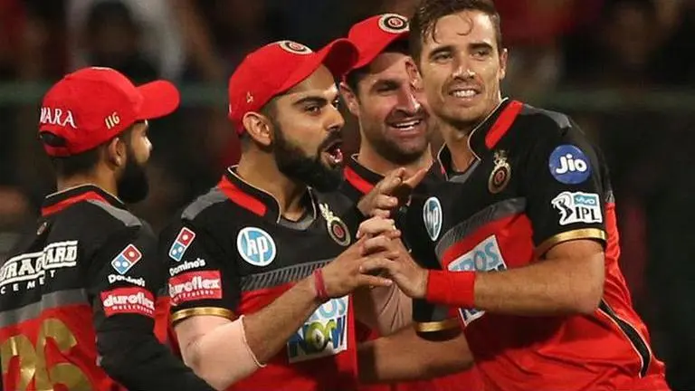 IPL 2020: Aakash Chopra chooses his four overseas players in RCB's Playing XI Aakash Chopra