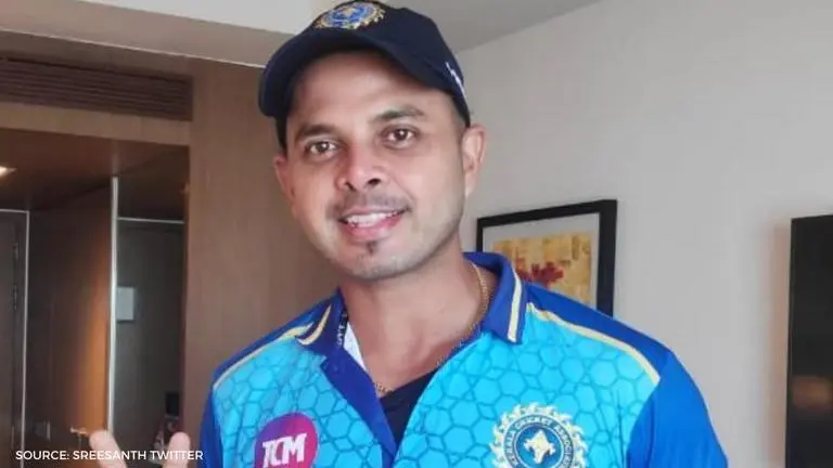 Sreesanth STUNS fans by dismissing Shikhar Dhawan, Nitish Rana on comeback trail: WATCH Sreesanth