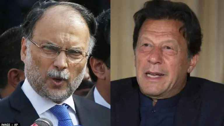 Pakistan opposition demand Imran Khan's resignation after Pandora Papers mention his aides Imran Khan