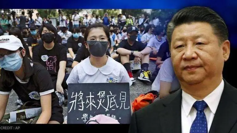 Hong Kong: Ex-communist raises concerns over China's national security law Hong Kong